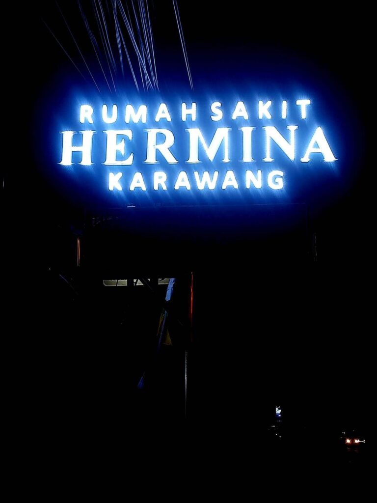 Letter Sign Pole Sign Rumah Sakit Hermina Karawang
